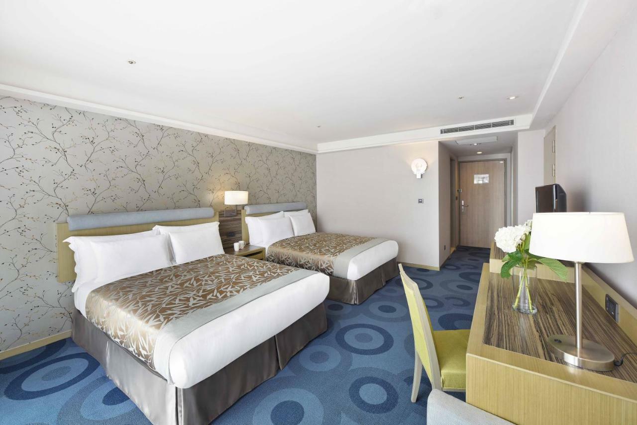 Fullon Hotel Каосюн Екстериор снимка